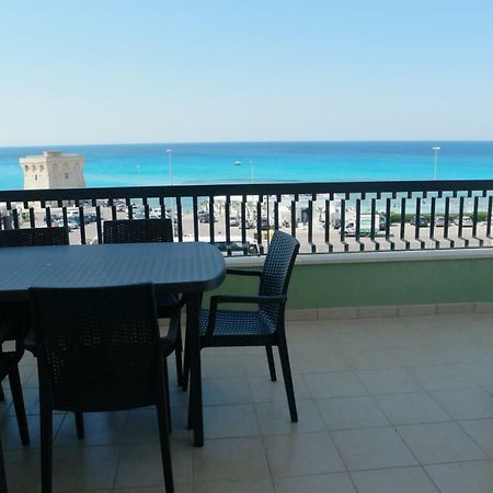Attico Galilei Fronte Mare By Salentoville Gallipoli Exterior photo