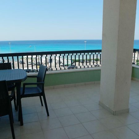 Attico Galilei Fronte Mare By Salentoville Gallipoli Exterior photo